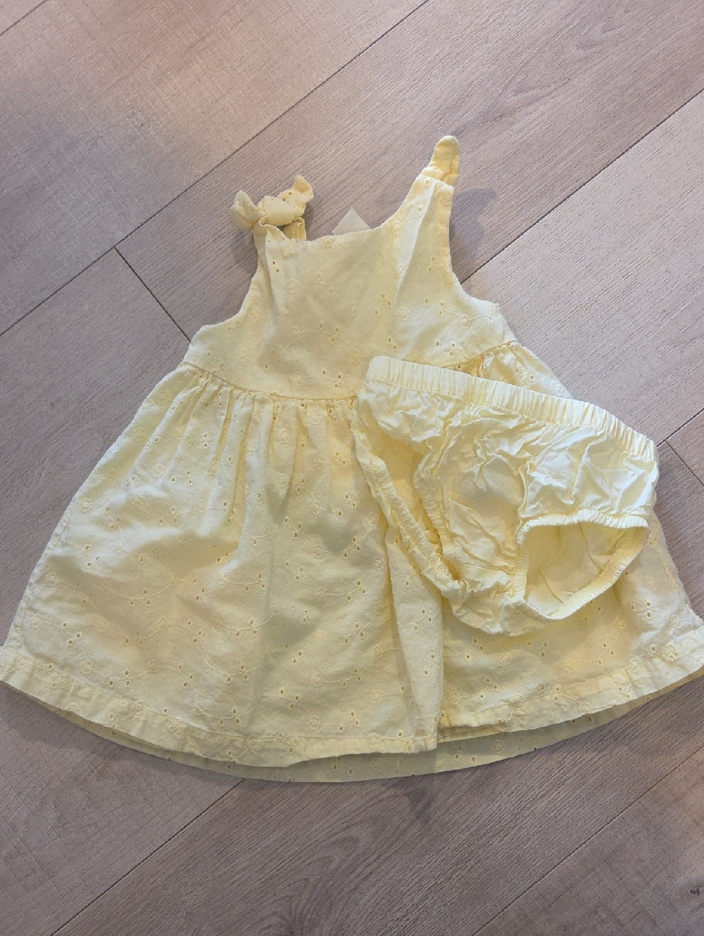 OshKosh B'gosh Pale Yellow Eyelet Sundress with Bloomers